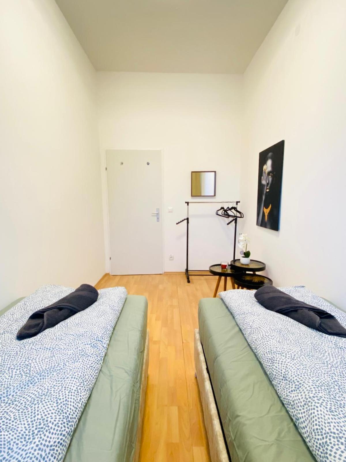 Bright 5Br Shared Apartment W Great Transport Link Wenen Buitenkant foto