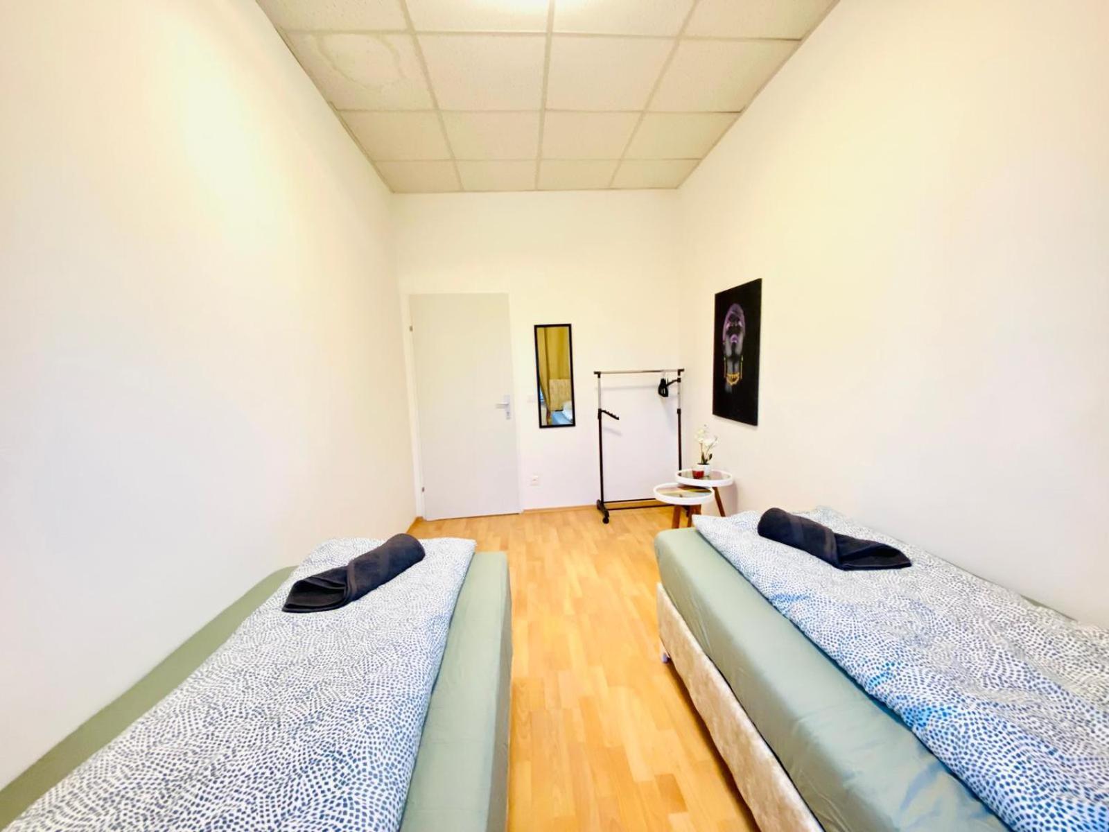 Bright 5Br Shared Apartment W Great Transport Link Wenen Buitenkant foto