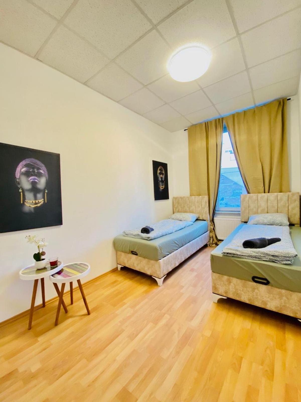 Bright 5Br Shared Apartment W Great Transport Link Wenen Buitenkant foto