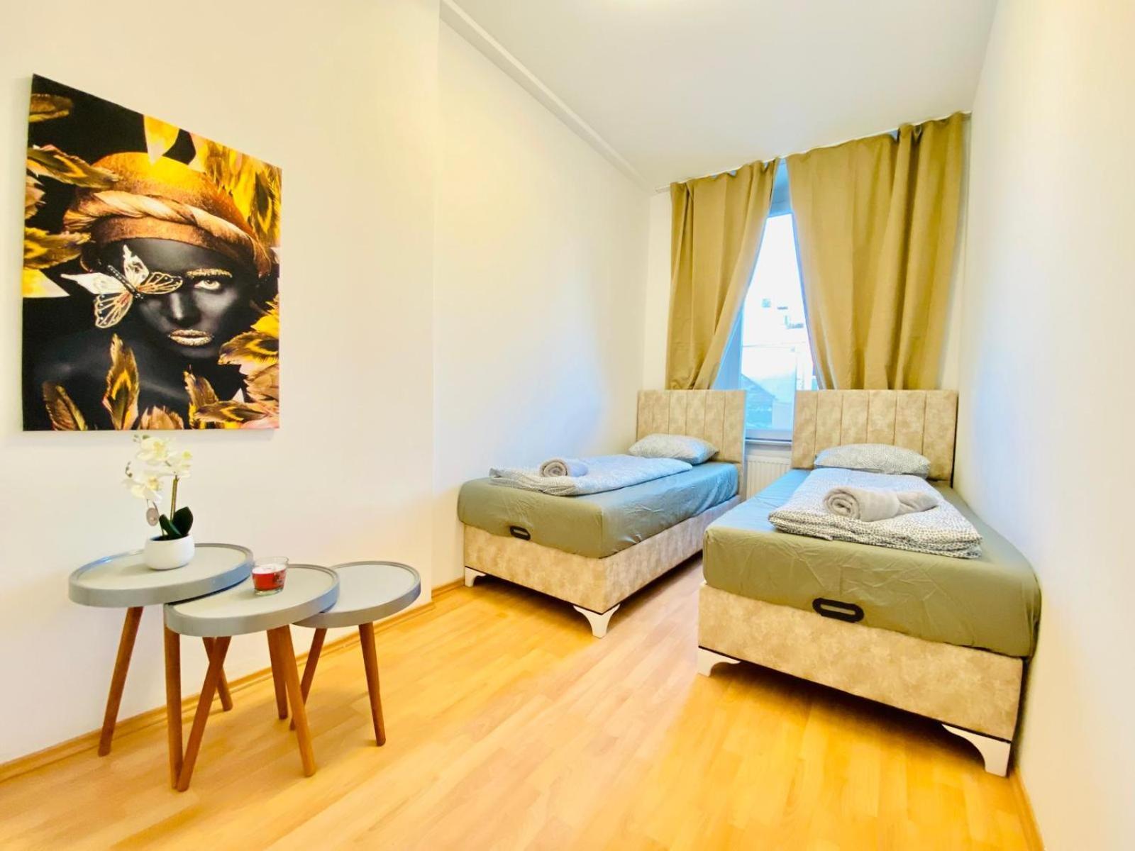 Bright 5Br Shared Apartment W Great Transport Link Wenen Buitenkant foto